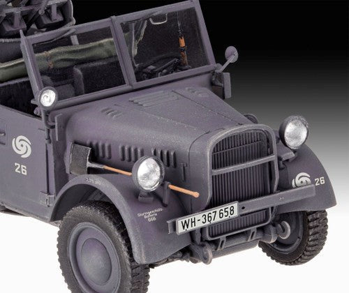 Revell 03339 1/35 MULTI WEAPON GERMAN WWII VEHICLE