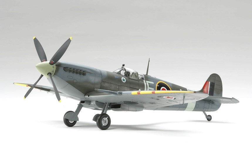 Tamiya 60319 1/32 SPITFIRE MK.IXC