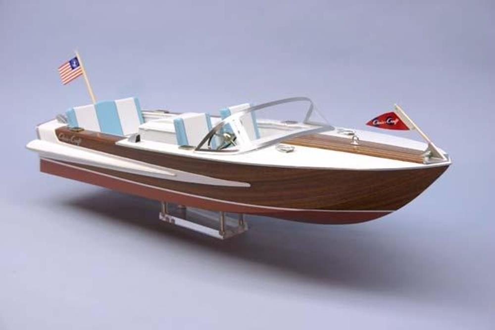 Dumas #1255 Boat Kit: 1/8 1964 30" Chris-Craft Super Sport