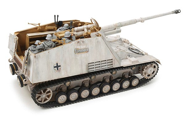 Tamiya 35335 1/35 German Self-Propelled Heavy Anti-Tank Gun Nashorn Military Miniature Series No.335