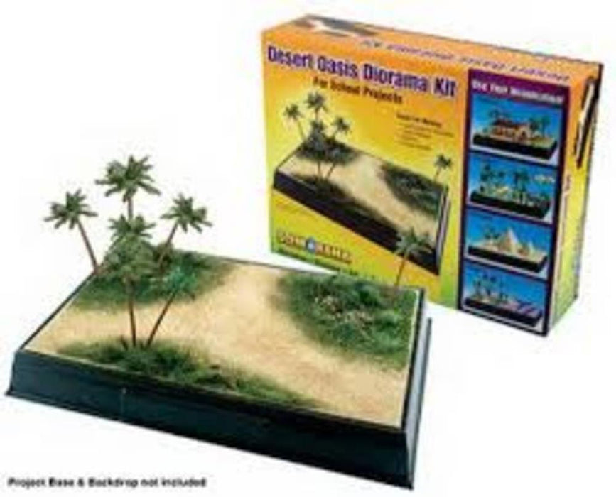 Woodland Scenics SP4112 DESERT OASIS DIORAMA KIT