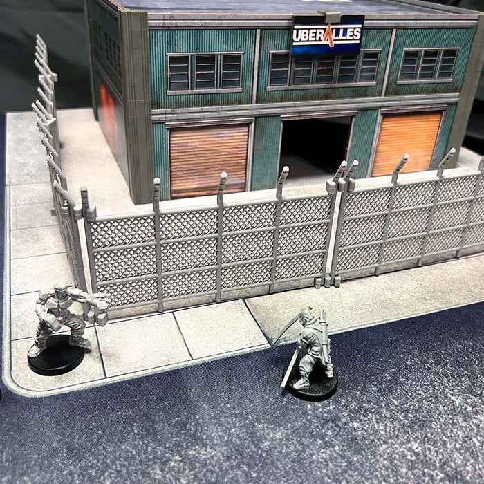 Monster Fight Club 12000 Chain Link Fences