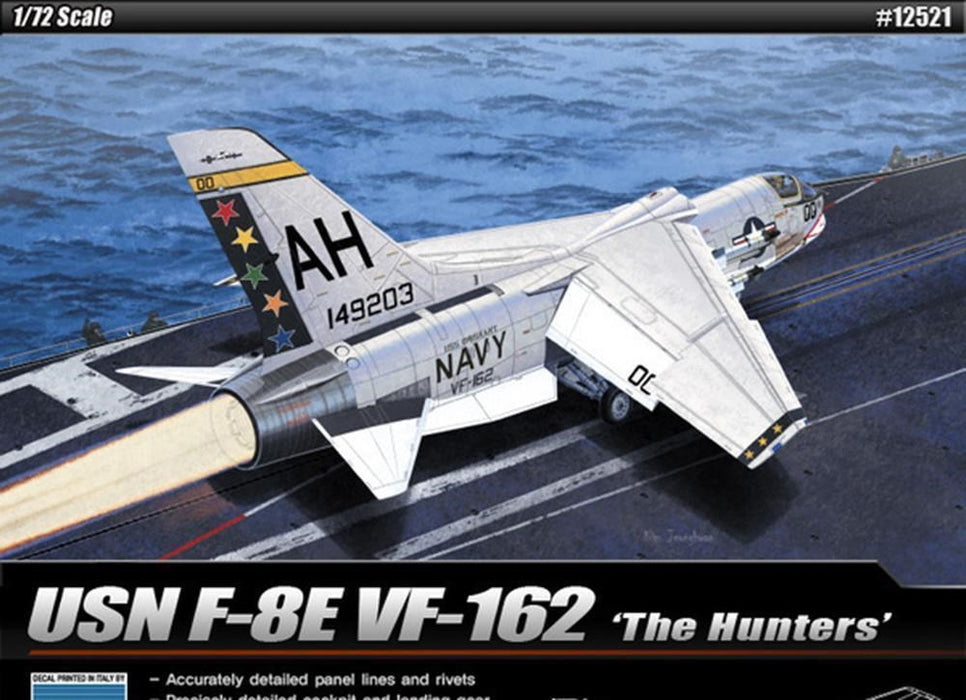 Academy 12521 1/72 USN F-8E VF-162 "THE HUNTERS"