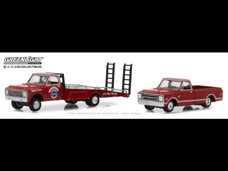 GreenLight GL-33140-A 1/64 1971 Chevy C-30 Ramp Truck with 1968 Chevy C-10