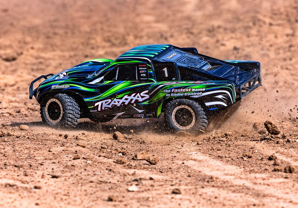 Traxxsa 68286-4 - SLASH 4X4 VXL Clipless