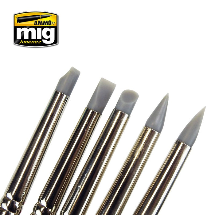 AMMO by Mig Jimenez A.MIG-7606  RUBBER BRUSH SET