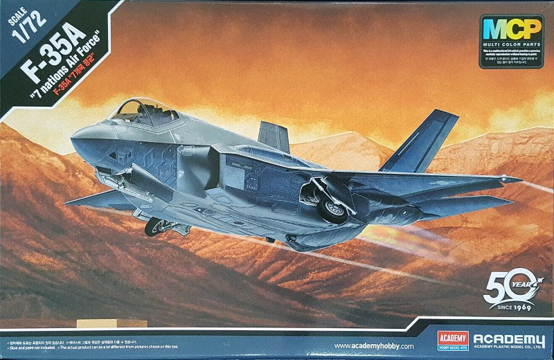 Academy 12561 1/72 F-35A "SEVEN NATION AIRFORCE"
