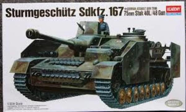 Academy 13235 1/35 STURMGESCHUTZ IV