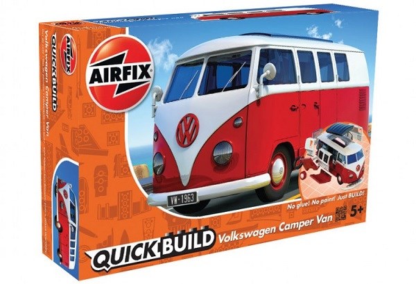 Airfix J6017 QUICK BUILD: Volkswagen Camper Van (Red)