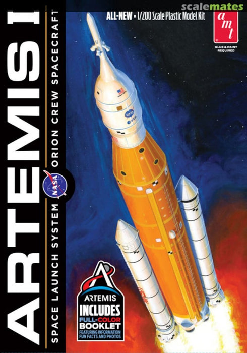 AMT 1423 1/200 NASA Artemis-1 Rocket