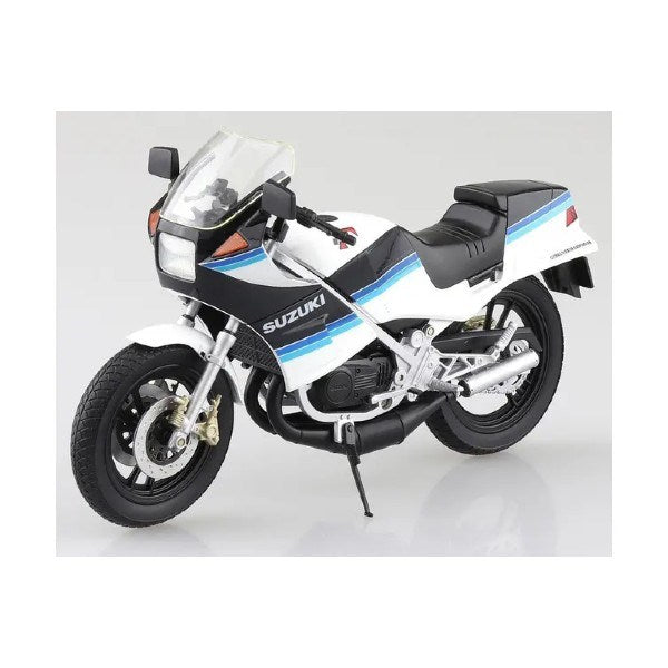 Aoshima 10676 1/12 Suzuki RG250 Gamma - Blue/White