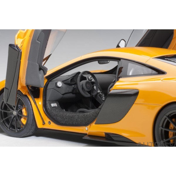 AUTOart 76048 1/18 McLaren 675LT (McLaren Orange)