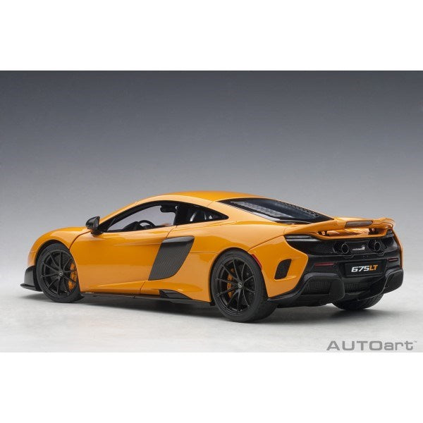 AUTOart 76048 1/18 McLaren 675LT (McLaren Orange)