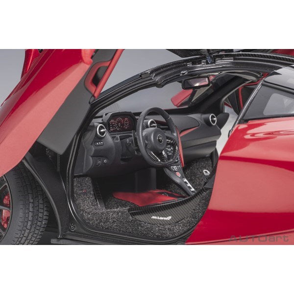 AUTOart 76072 1/18 McLaren 720S (Memphis Red)