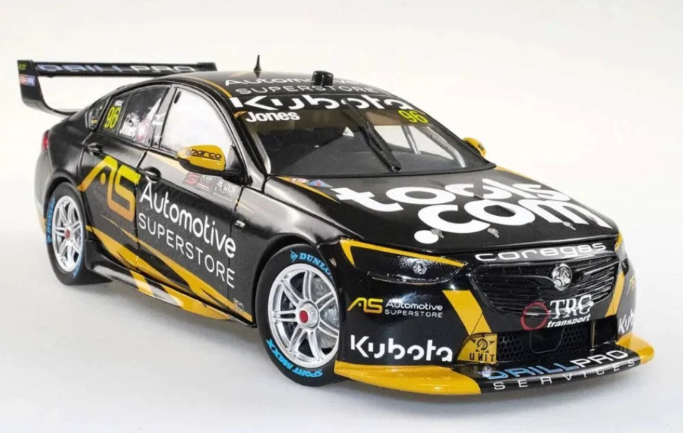 Biante 1/18 B-18H22E Holden ZB Commodore- Jones