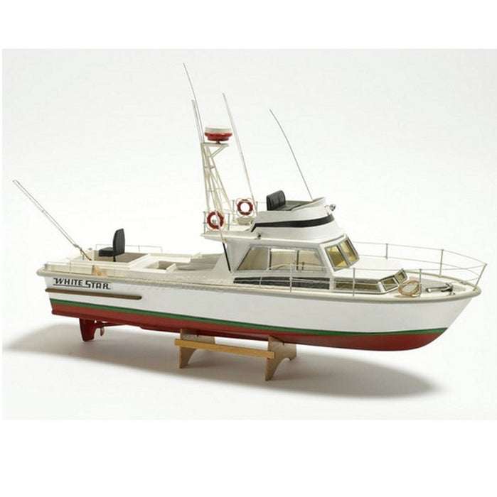 Billing Boats 570 1/15 White Star RC