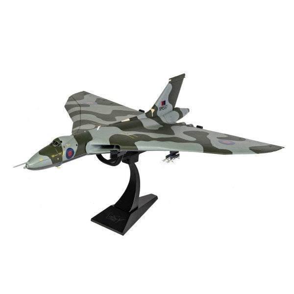 Corgi AA27206 1/72 Avro Vulcan B.2 XM597 'Black Buck 6'