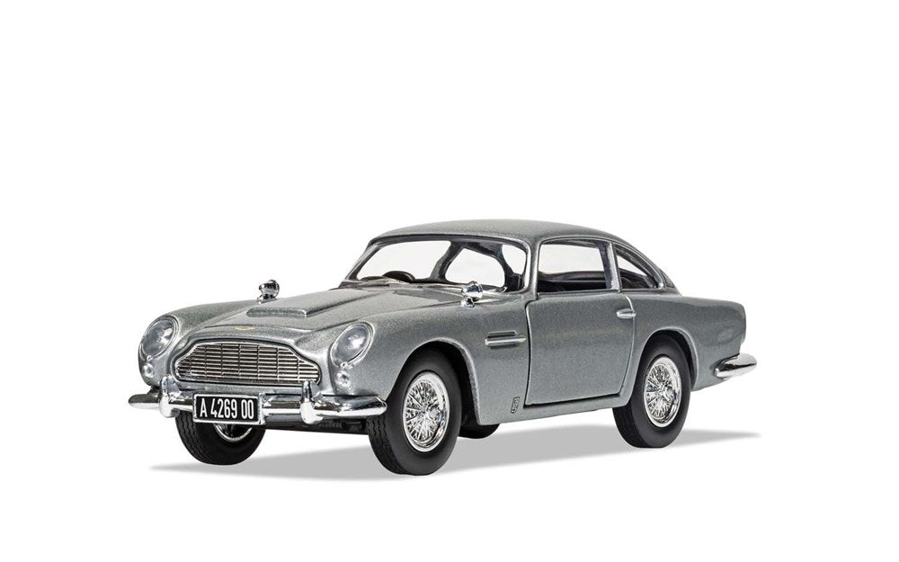 Corgi CC04314 1/36 J/Bond NTTD: A/Martin DB5