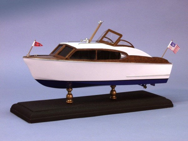 Dumas #1707 Boat Kit: 1/24 1956 12" Chris-Craft Sedan Cruiser