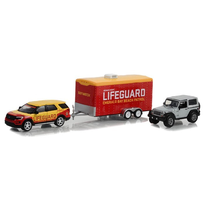 GreenLight 31150-B 1/64 2016 Ford Explorer w/2013 Jeep Wrangler Rubicon in Hauler - Beach Lifeguard