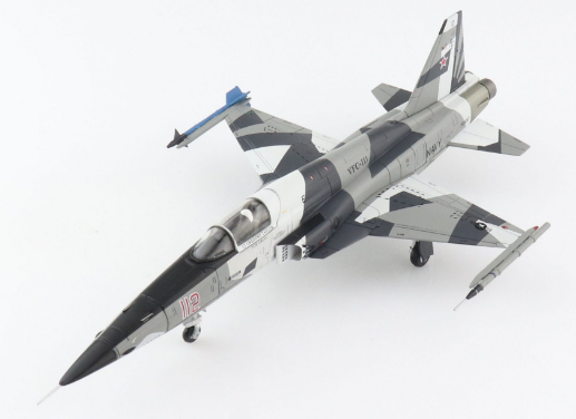 Hobby Master HA3364 1/72 F-5N 'Sundowners'