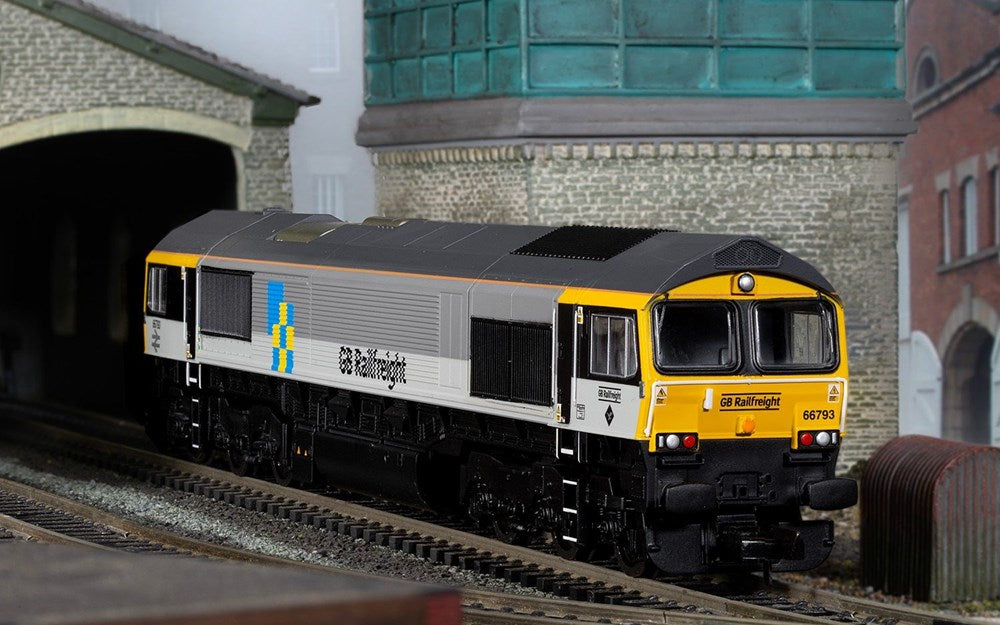 Hornby R30152 GBRf CL.66 Co-Co 66793 -Era 11