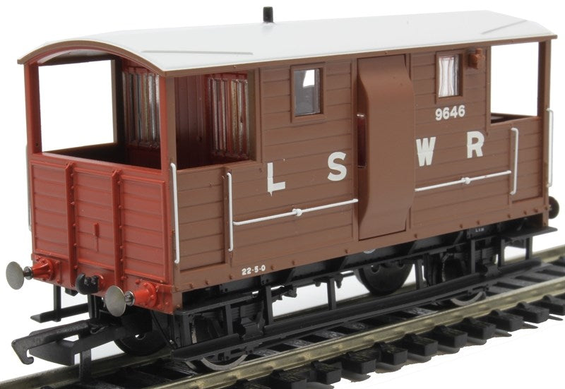 xHornby R6911A LSWR 20T Goods Brake Van