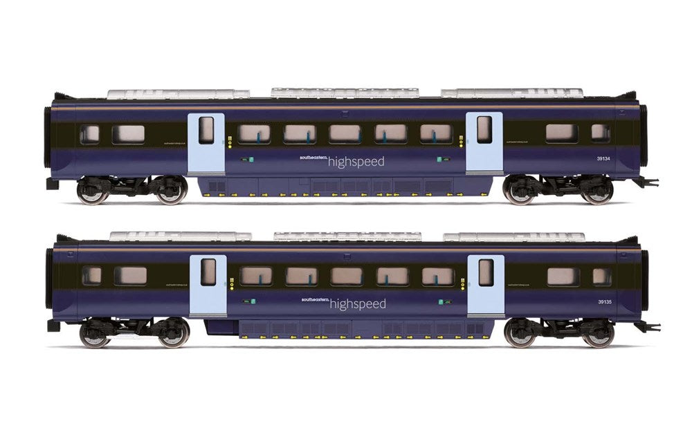 xHornby R4999 Coach Pack: South Eastern (2)