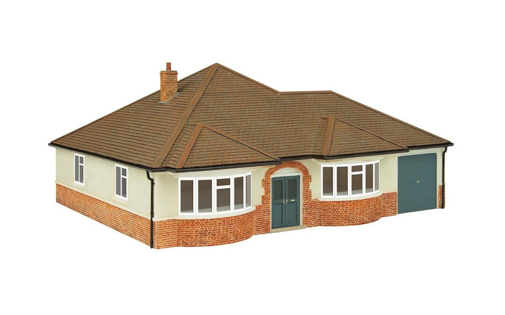 Hornby R7290 Bungalow: Avalon