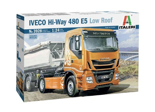 Italeri 3928 1/24 IVECO HI-WAY 480 E5 LOW ROOF