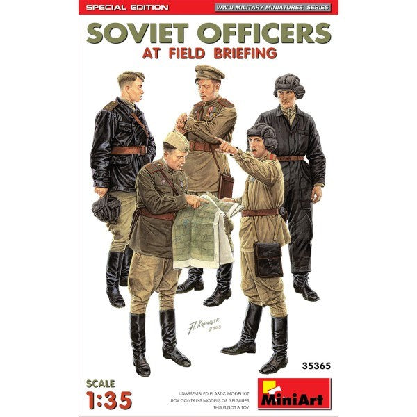 MiniArt 35365 1/35 Soviet Officers At Field Briefing