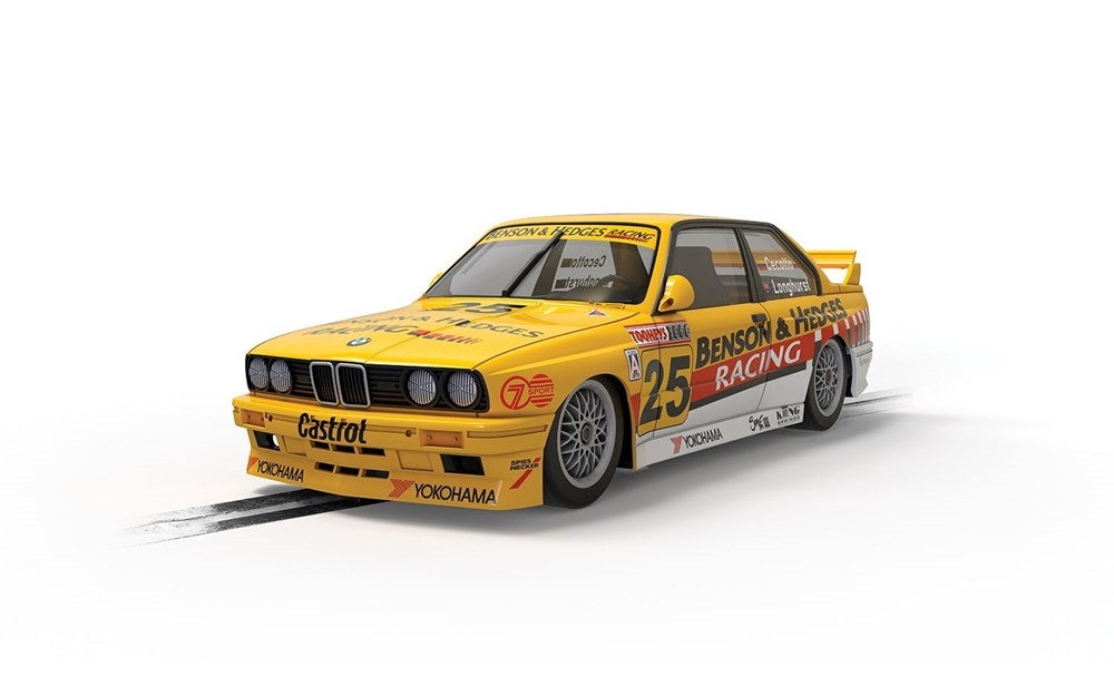 Scalextric C4401 BMW E30 M3 Bathurst 1992