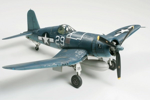 Tamiya 60775 1/72 Vought F4U-1A Corsair