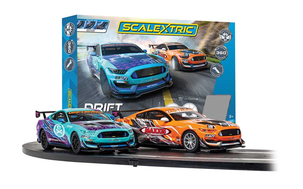 Scalextric C1421 Set: Drift 360